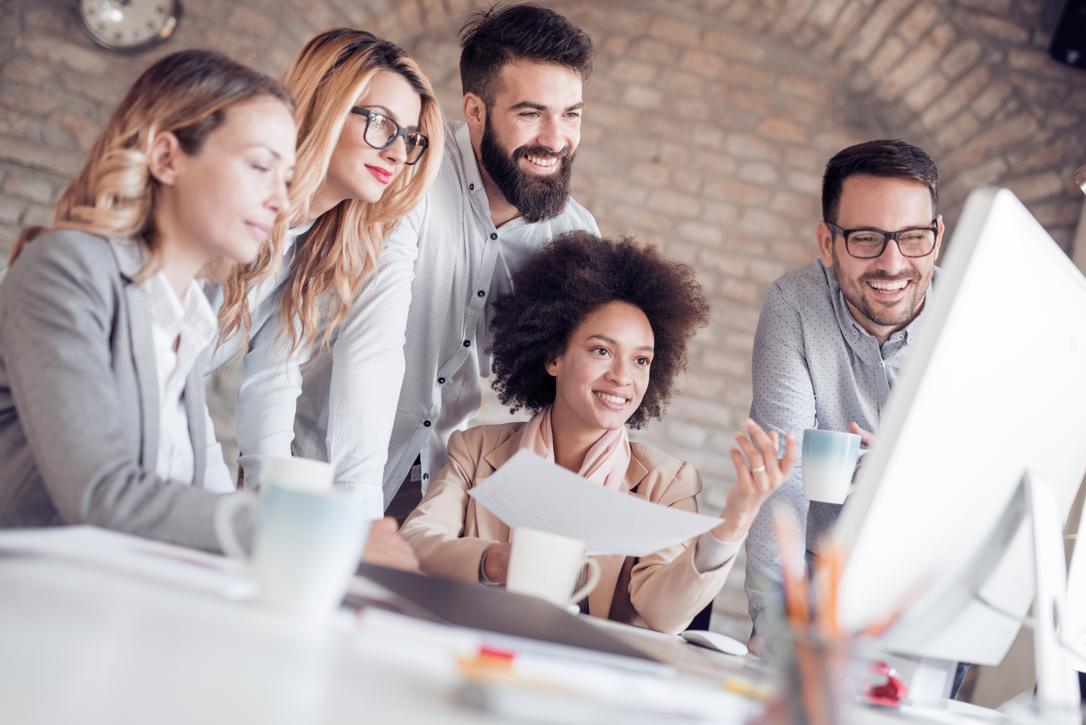 5 Reasons Why Manufacturing Companies Should Consider Alternatives to Salesforce as Their CRM Solution